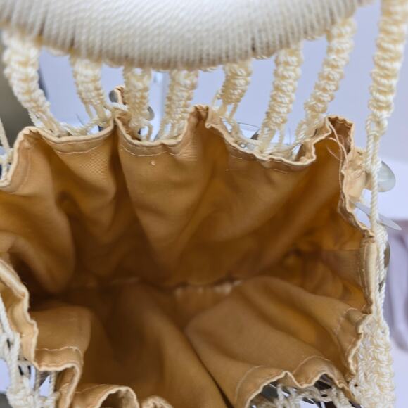 Cream & Gold Macrame & Wood Hoop Top Handle Tote/Purse - Picture 6 of 13